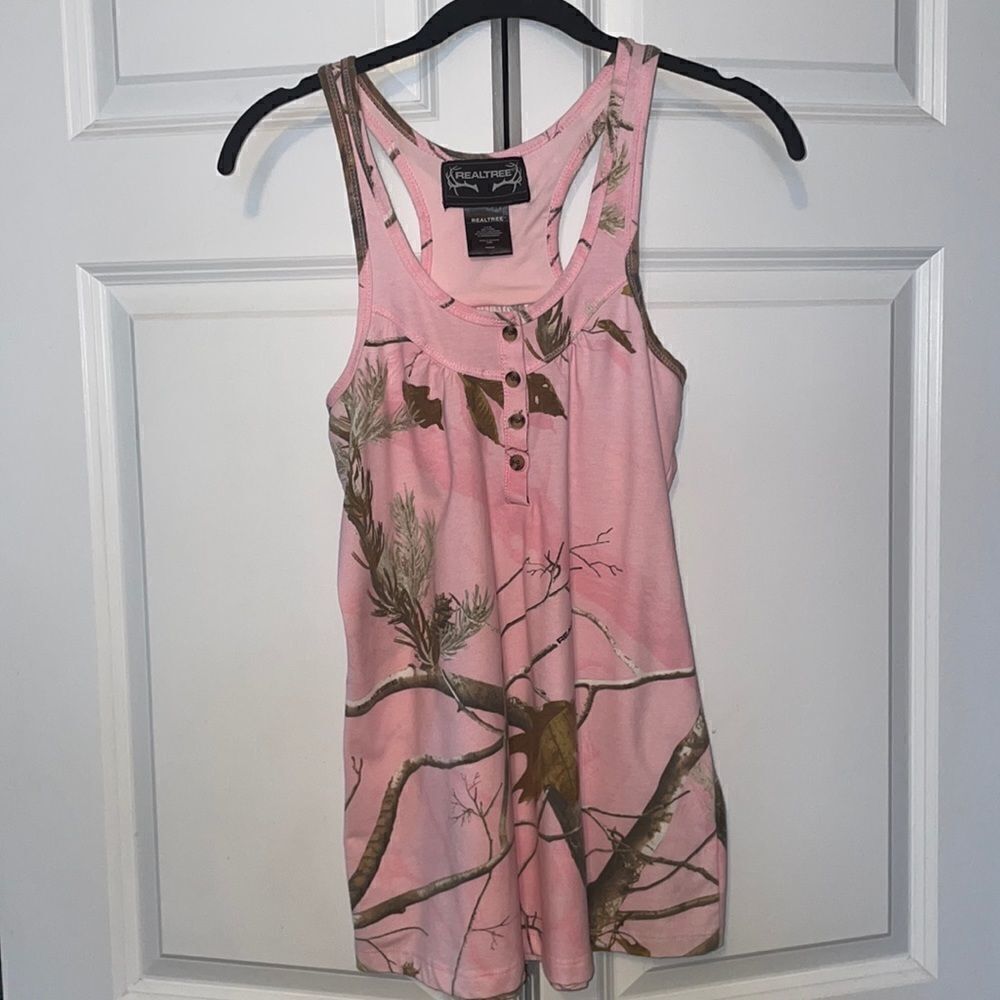 Realtree tank size small 